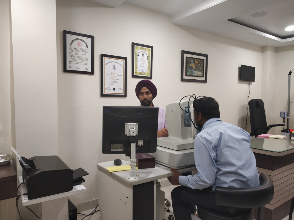Gallery Best Eye Hospital in Bhopal Eye Surgeon in Bhopal Eye Care in Bhopal